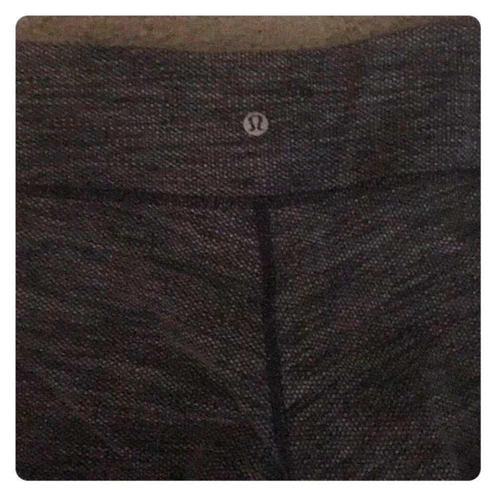LULU LEMON CROPPED LEGGINGS